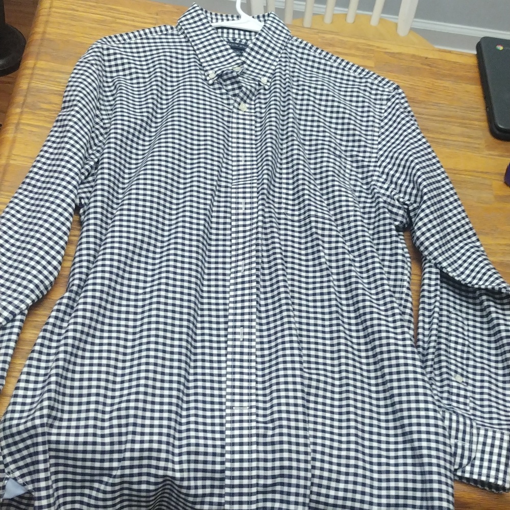 Lands end men's button down shirt checker print
